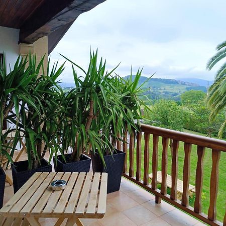 Casa Rural La Palmera - Landetxea Lasarte Oria Buitenkant foto
