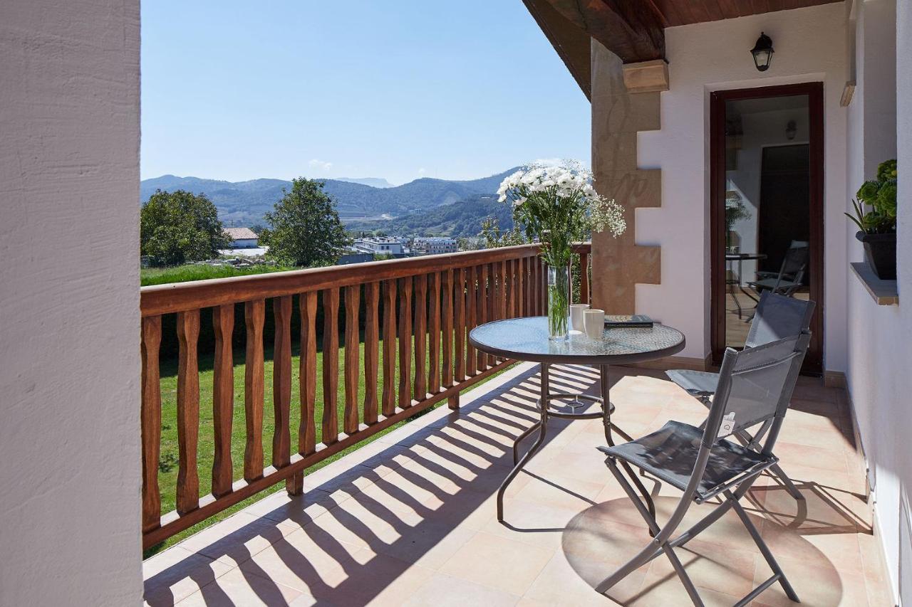 Casa Rural La Palmera - Landetxea Lasarte Oria Buitenkant foto